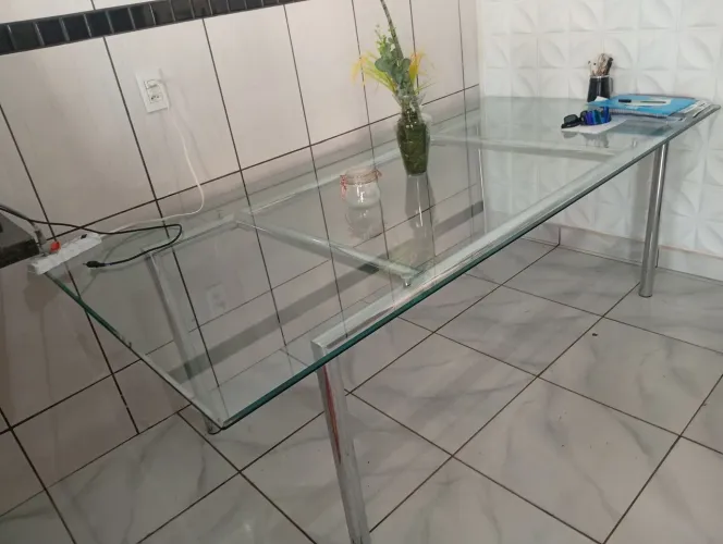 Mesa de vidro 1,10 x 2,20
