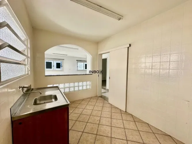 INBOX CIA IMOBILIARIA ALUGA - Sala comercial na área Central de Bento Gonçalves