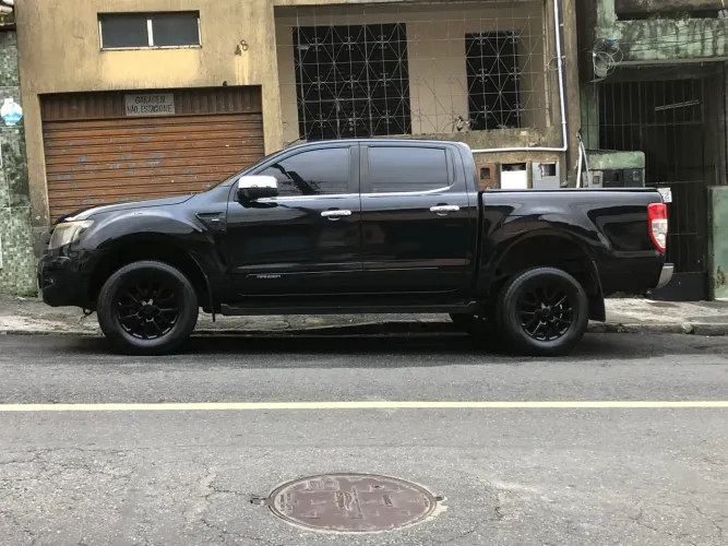 Ford Ranger XLS 2.5 16V 4X2 CD Flex 2013