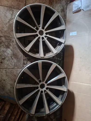 PAR Roda aro 20 5x112 concava volcano