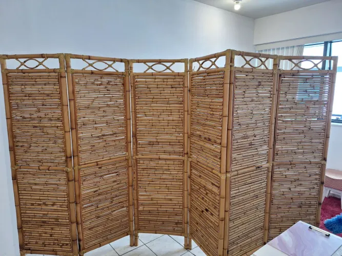 Biombo de Bambu Novo