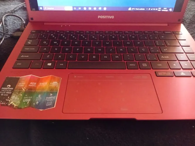 Notebok positivo montion red