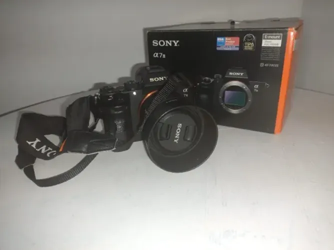 Câmera Sony A7iii 4k com Lente 50mm R$ 10.500,