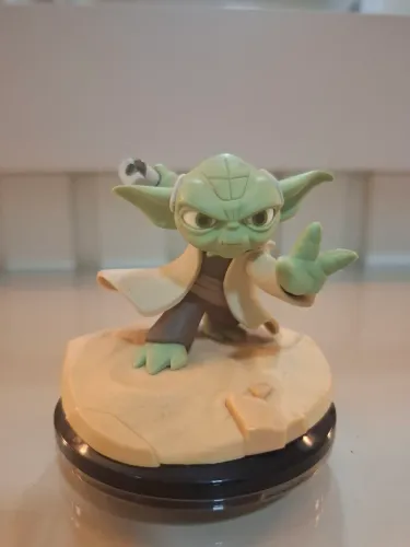 Boneco Yoda Disney infinity 3.0 Star Wars