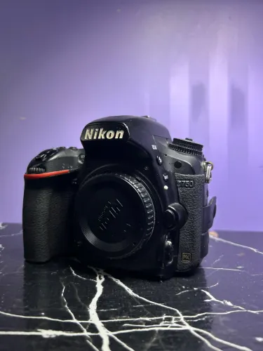 Câmera nikon d750 somente corpo