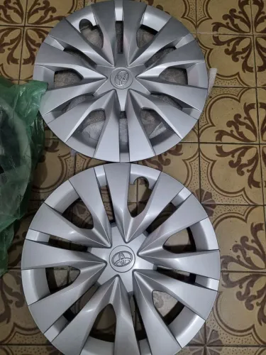 Calotas Toyota aro15