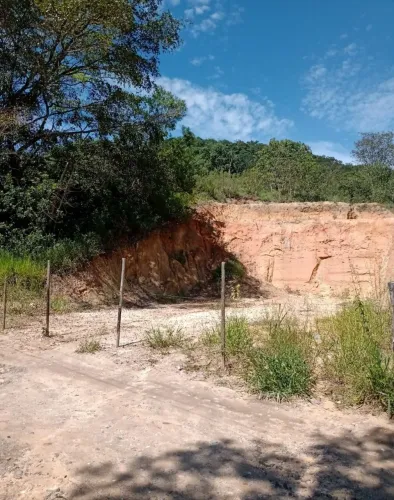 Terreno 650m² Vianóplois Betim