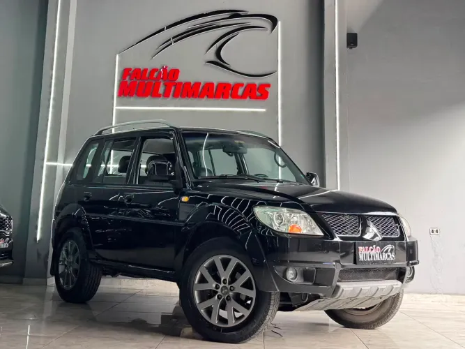 Mitsubishi Pajero TR4 2.0 Flex 16V 4X2 Aut. 2013