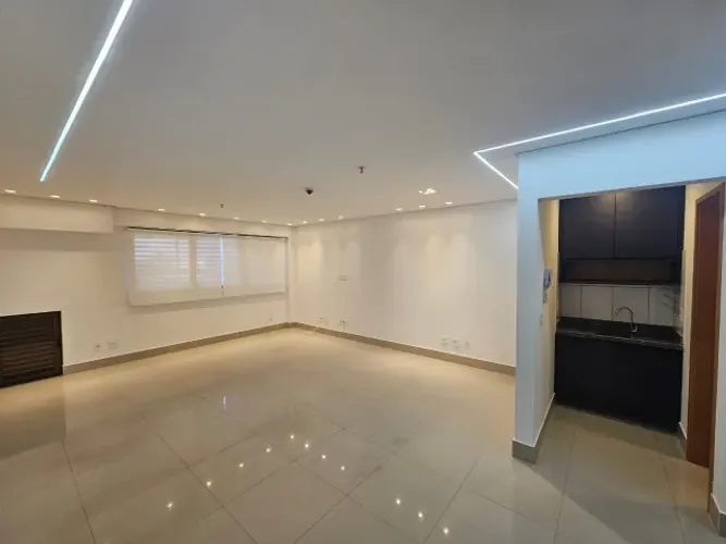 Alugo Sala Comercial no SB Tower Av. do CPA - 48m²