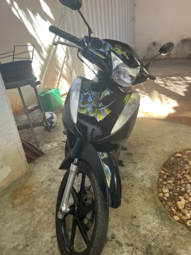 Vende-se biz ou troco