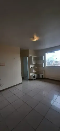 Antonia imóveis vende ou Aluga um apt no Residencial sol nascente com 2/4