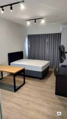 ALUGUEL, STUDIO MOBILIADO NO CIDADE JARDIM EM EXCELENTE LOCALIZAÇÃO!