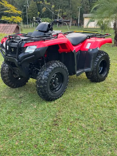 Quadriciclo Fourtrax TRX 420