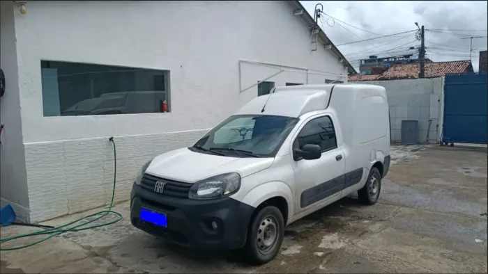 Veículo fiorino 