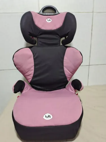 Cadeira para Auto Tutti Baby 15kg a 36kg - Rosa/Preta (Bom Estado)