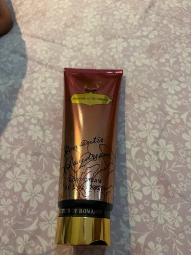 Victoria secret BODY CREAM