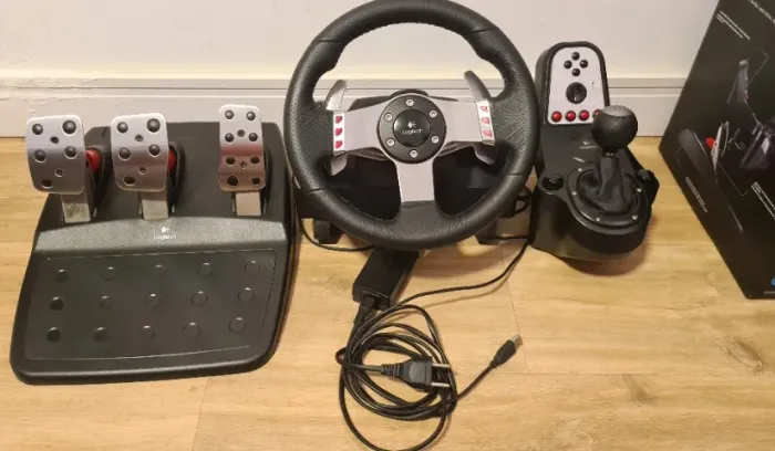 Volante Logitech G27