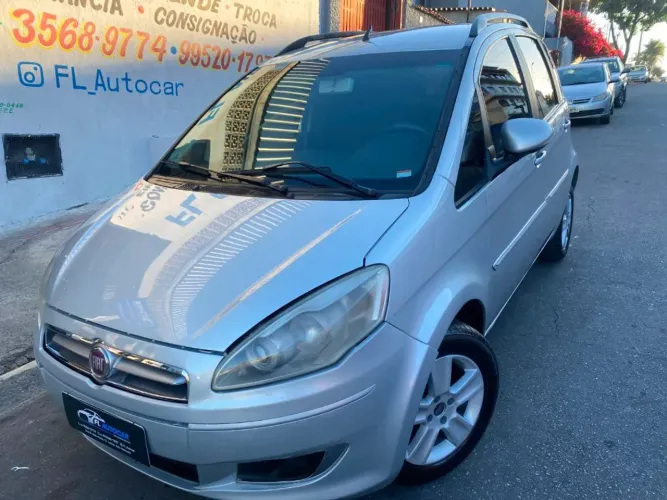 Fiat Idea Attractive 1.4 Fire Flex 8V 5P 2015