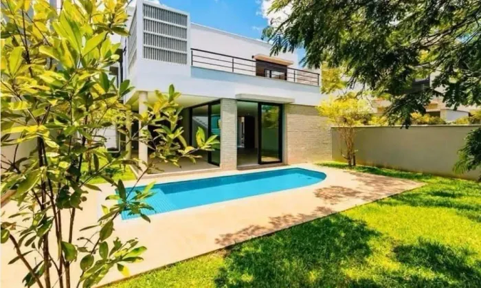 Casa à venda em condomínio, Moema - Indianópolis, 3 suítes, 355m2! Nova