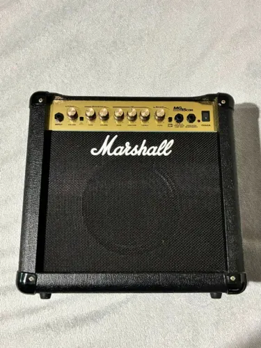 Caixa Amp Marshall - MG15CDR 45W Korea