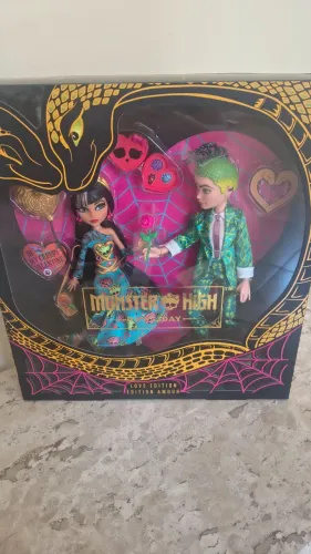 Monster high Holiday Cleo e Deuce