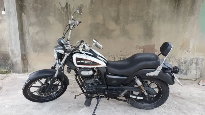 Vendo ou troco por carro