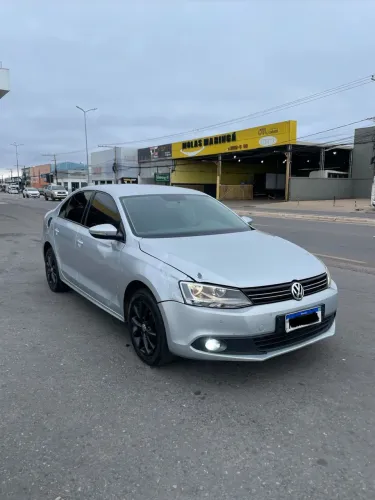 Volkswagen Jetta Comfortline 2.0 T.flex 8V 4P Tipt. 2014