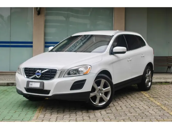 Volvo XC-60 XC 60 T-5 Dynamic 2.0 FWD Turbo Gasolina 4P AUT 2013