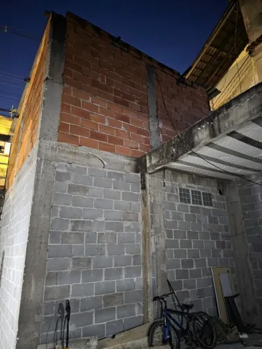 Casas em Caratoira