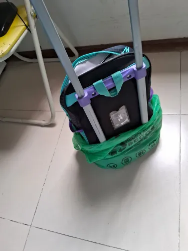 Mochila e lancheira wandinha