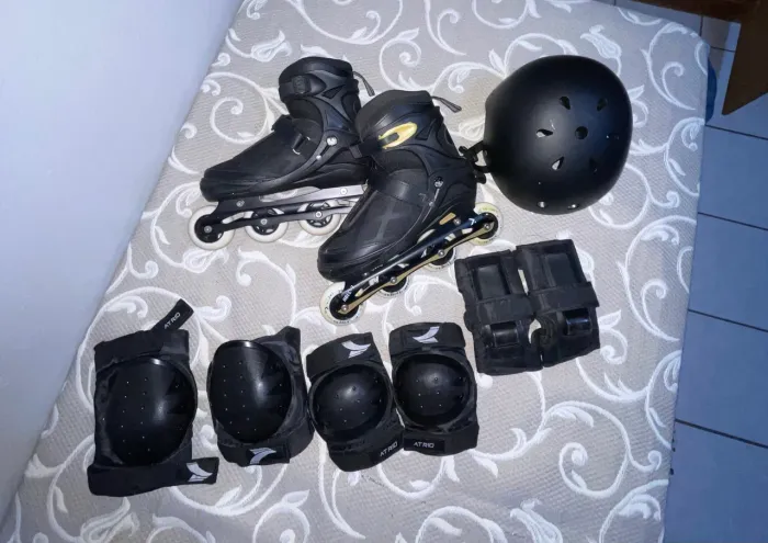 Patins ABEC-7 + kit segurança 