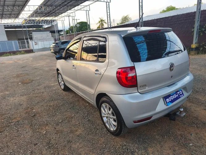Volkswagen Fox 1.6 MI Total Flex 8V 5P 2014