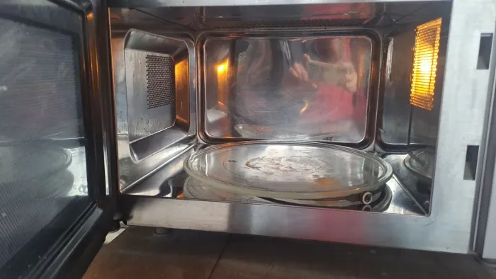 Microondas ficher 23l embutir