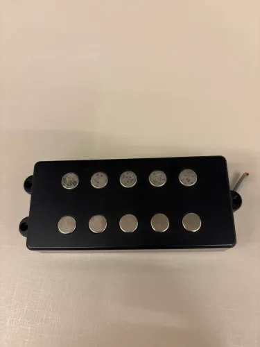 Captador modelo Music Man (retirado de Baixo Tagima TBM5)