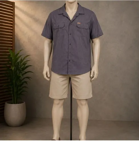 Camisa semi nova tamanho G 