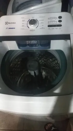 Funciona perfeitamente 17kg 220v 3 meses de garantia 
