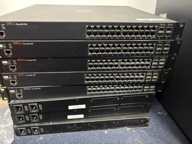 Switch Dell Force10 S25 01 Ge 24T 24x 1Gbps + 4 SFP
