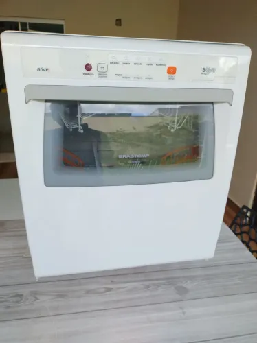 Lava louças 8 servicos impecável