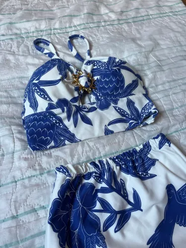 Vendo conjunto ( top + saia longa