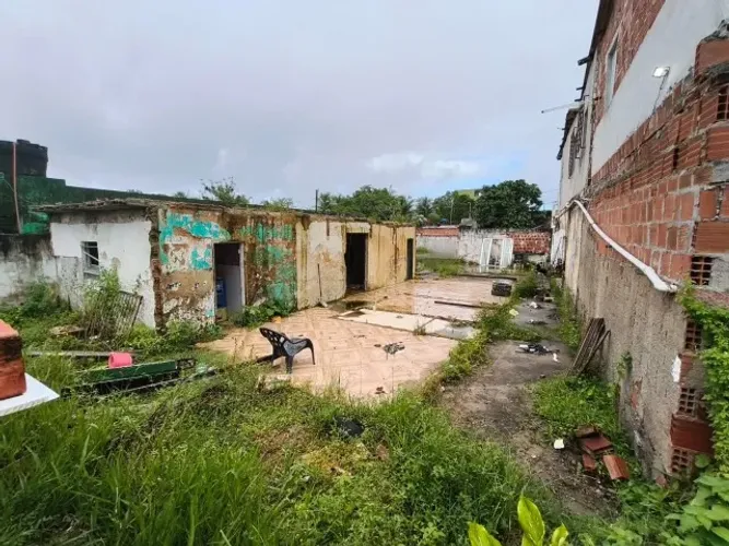 Terreno 8,5 x 22m em Prazeres | Dispenso curiosos.