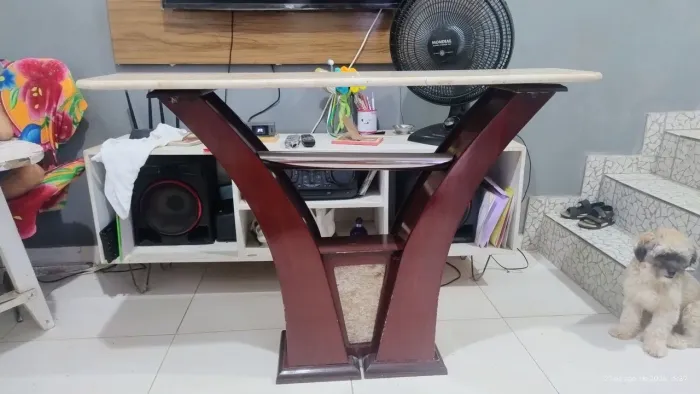 VENDO APARADOR DE SALA EM GRANITO