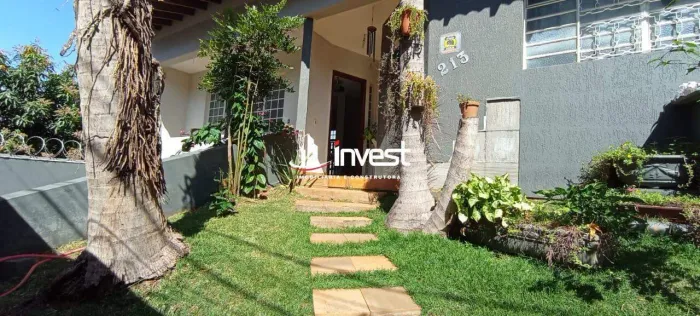Casa à venda, 4 quartos, 3 suítes, 4 vagas, Irmãos Soares - Uberaba/MG