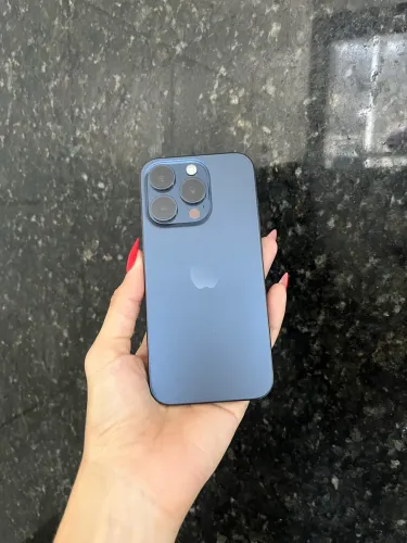 iPhone 15 pro 256GB