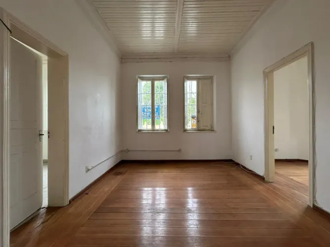 Casa Comercial à Venda e para Aluguel no Centro de Pelotas RS, Excelente Oportunidade para