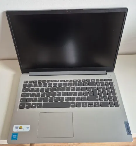 Notebook Lenovo IdeaPad 1i 15,6" | Excelente estado | Pouco uso