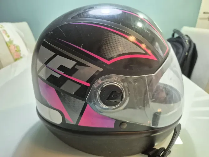 Capacete Moto Infantil Usado