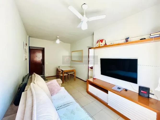 Apartamento no Condomínio Quinta das Palmeiras