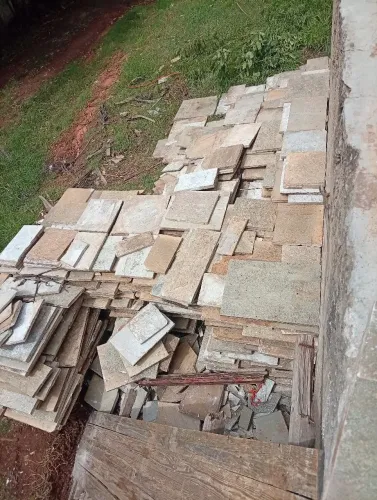 Lote de pedra serradas