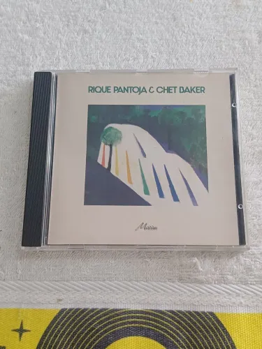 CD do álbum de jazz "Rique Pantoja & Chet Baker"