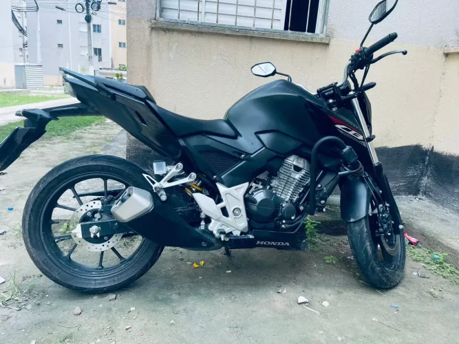 Cb twister 300